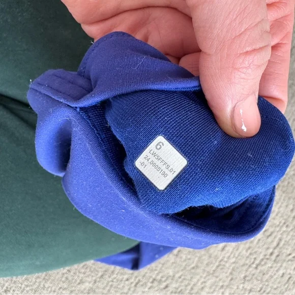 Lululemon Wunder Train with pockets - Picture 4 of 10